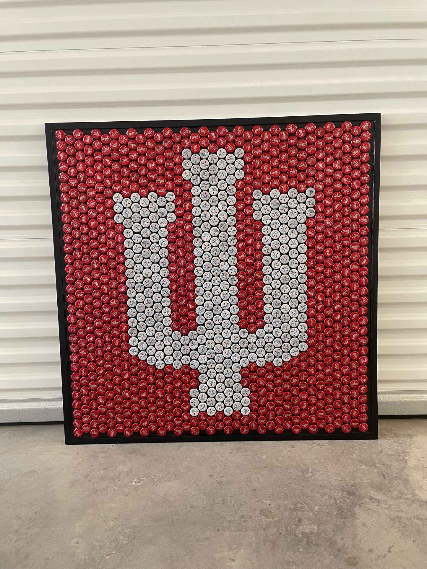 NCAA- Indiana Hoosiers Bottle Cap Sign