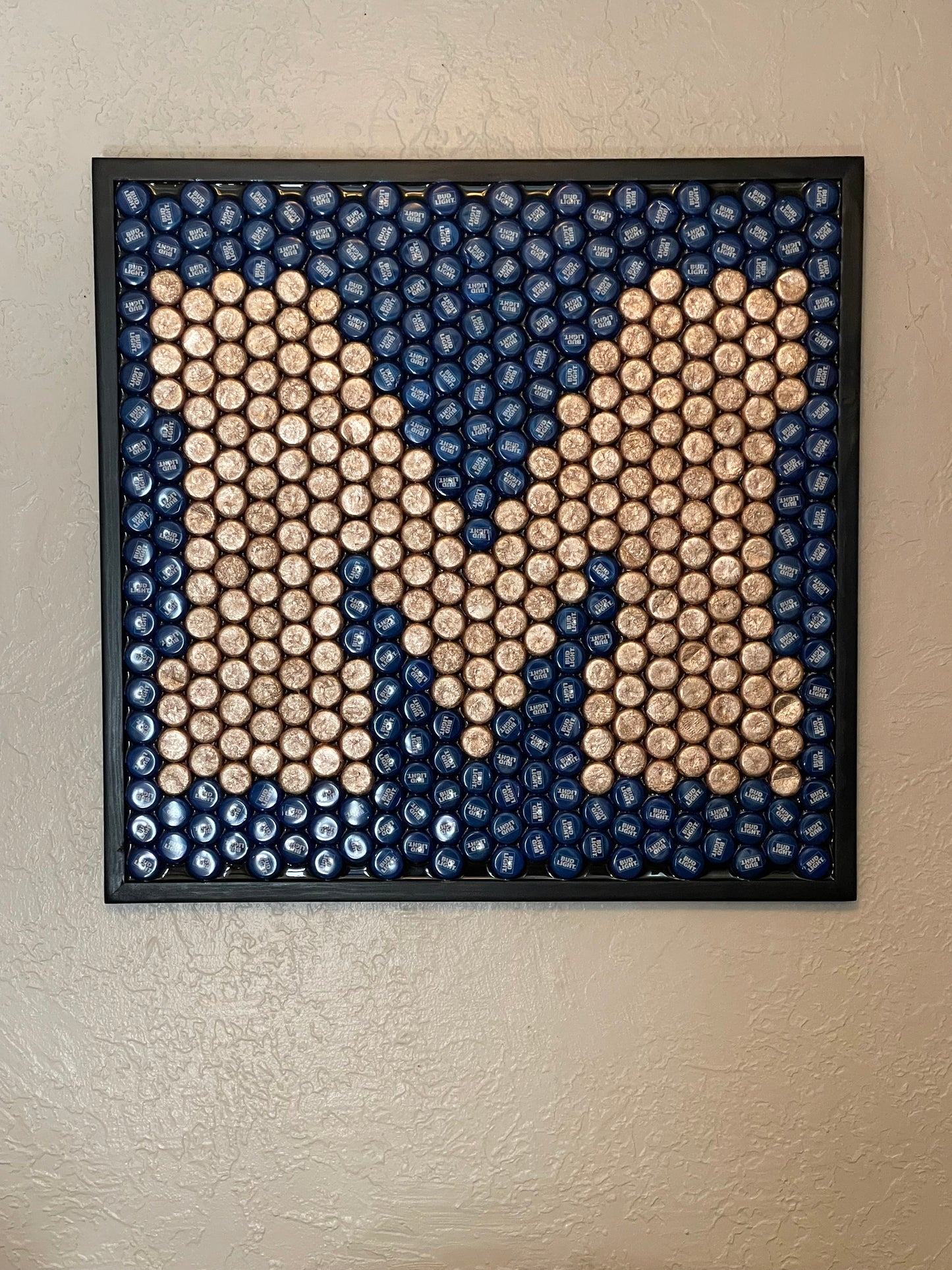 NCAA- Michigan Wolverines Bottle Cap Sign